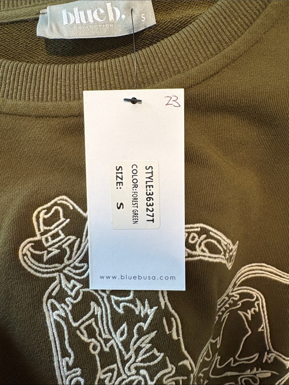 NEW blue b Olive Green & Cream Rodeo Cowboy Horse Bull Embroidered Sweatshirt - Picture 4 of 4